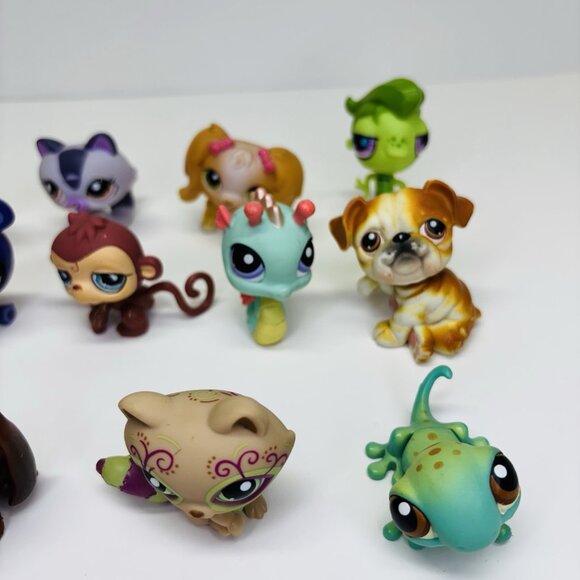 Lot Of 18 LPS Littlest Pet Shop Animals AUTHENTIC Vtg Figures 2004-07 Dogs Cats - Picture 6 of 16